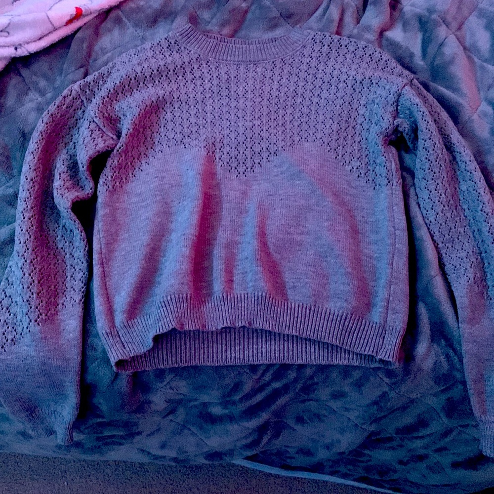 breathable light, gray sweater
